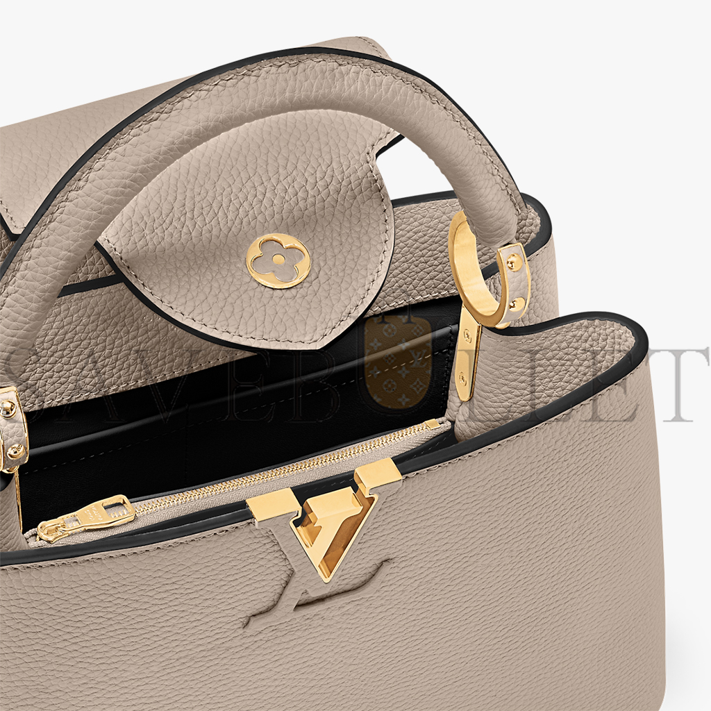 LOUIS VUITTON CAPUCINES MM M24745 (31.05*20*11cm)